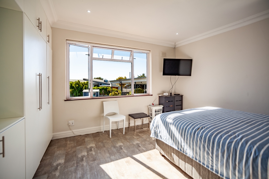 5 Bedroom Property for Sale in Milnerton Central Western Cape